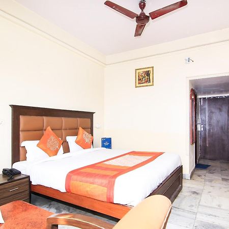 Oyo 2569 Hotel Paradise กานปูร์ ภายนอก รูปภาพ